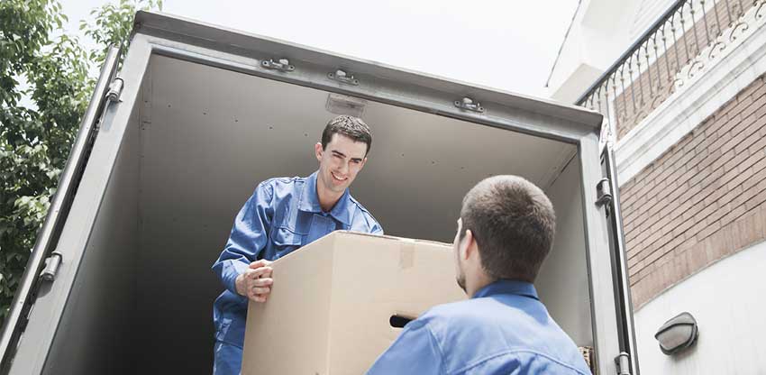 unloading luton van